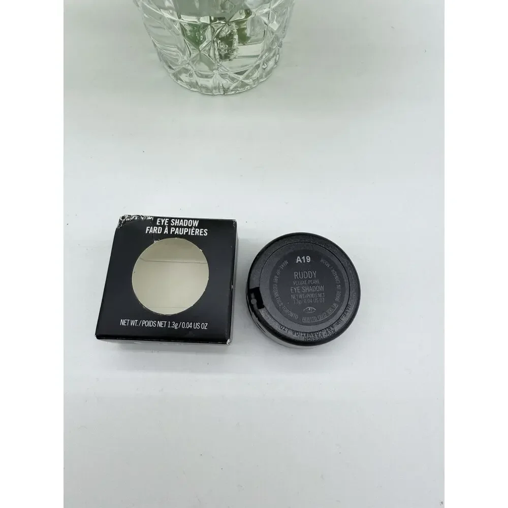 Mac Ruddy Veluxe Pearl Eye Shadow .04 oz New
